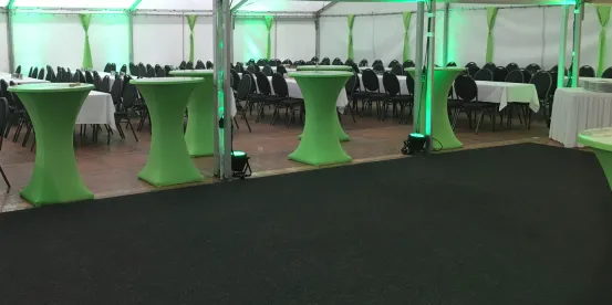 Teppichfliesen 2x1m schwarz