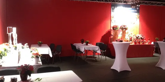 Eventteppich B1 wei&szlig; pro m&sup2; mit Folie 