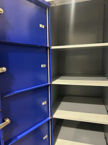 Schlie&szlig;fachschrank - 8 Fach 